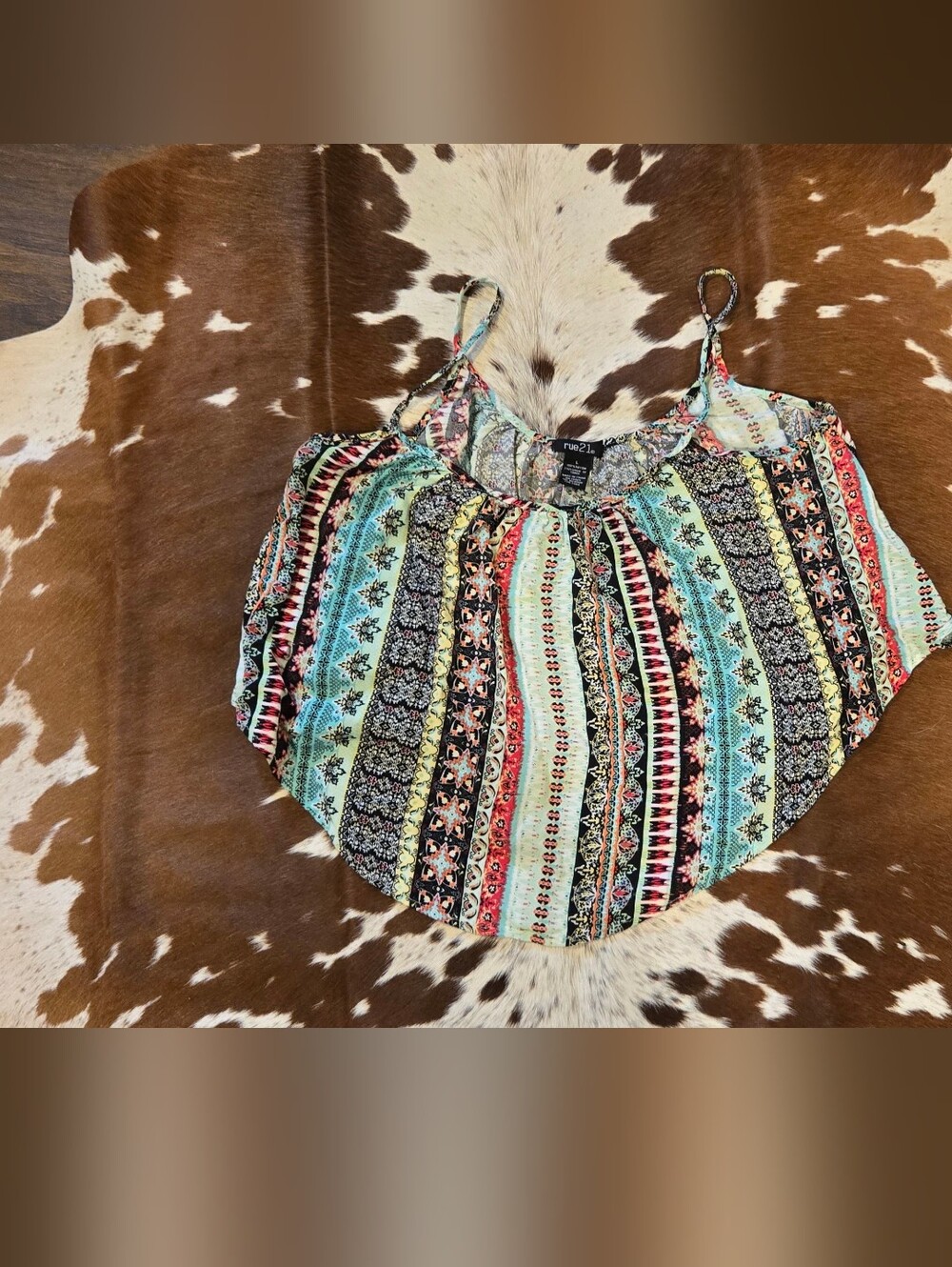 Rue21 Strappy Cropped Tank Top in Mint, Coral, Black & Cream